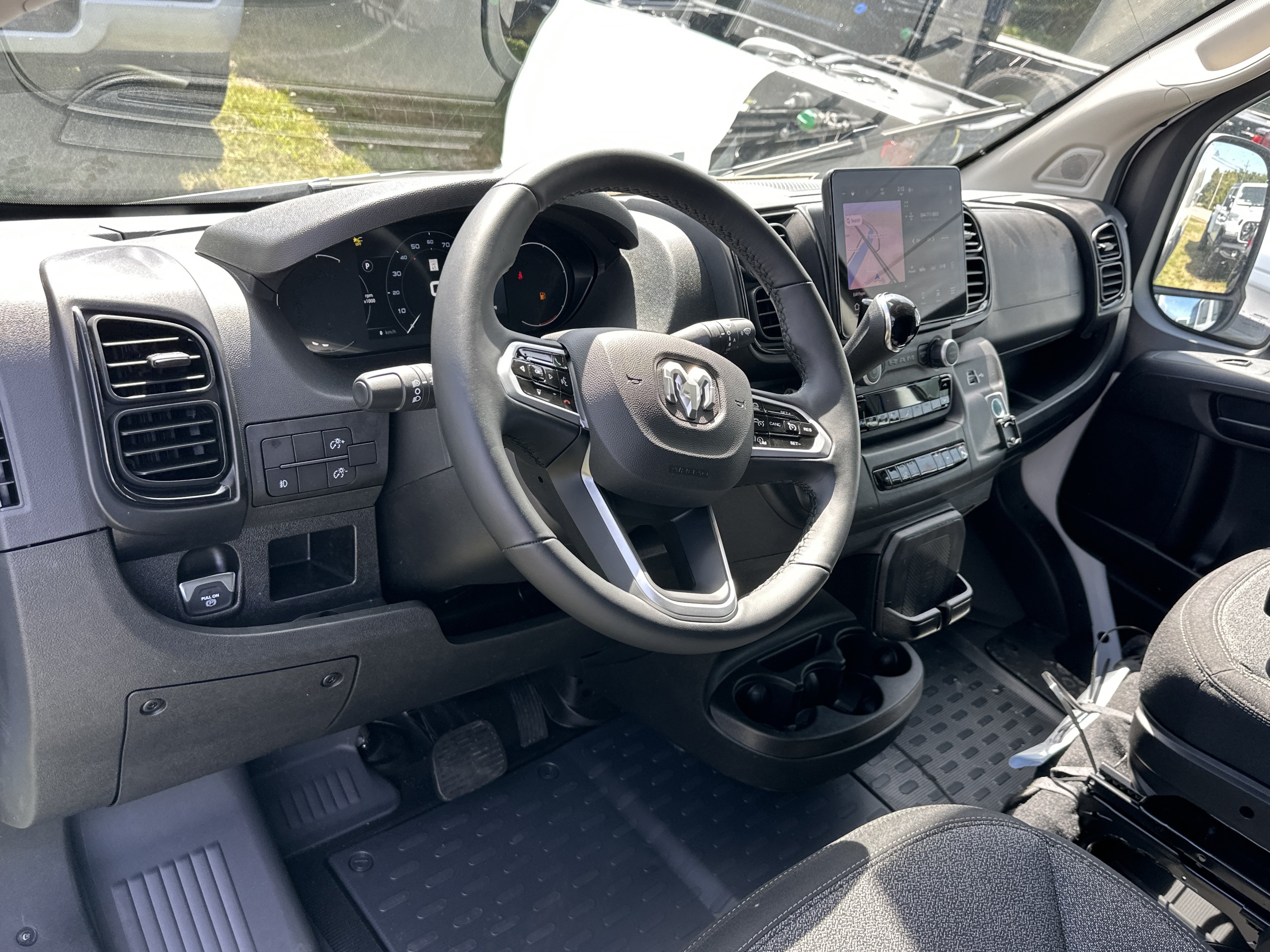 New 2026 RAM ProMaster 3500 w/ Premium Convenience Group FWD image 33