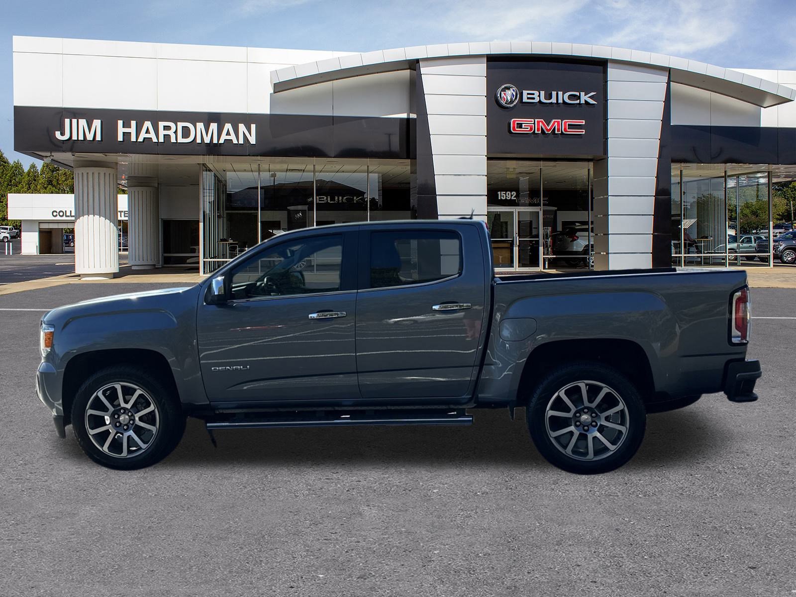 Used 2020 GMC Canyon Denali image 4