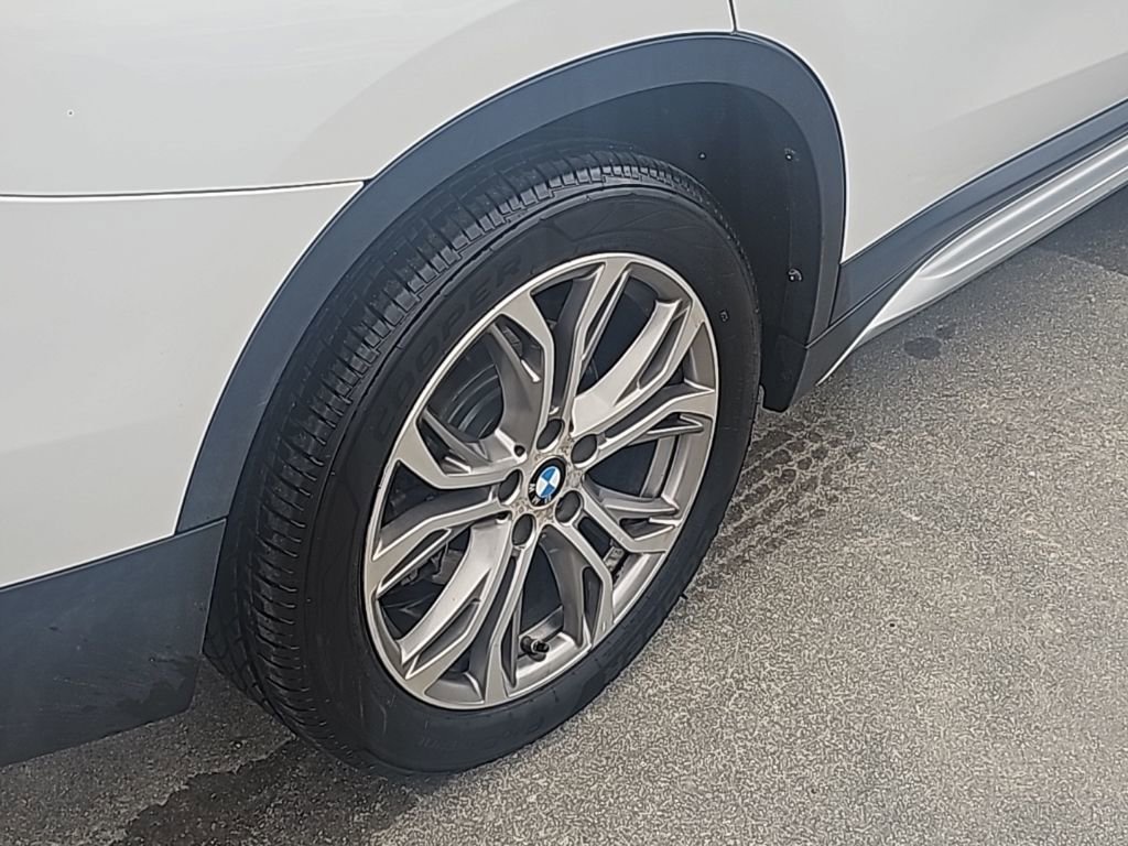 Used 2017 BMW X1 xDrive28i image 8