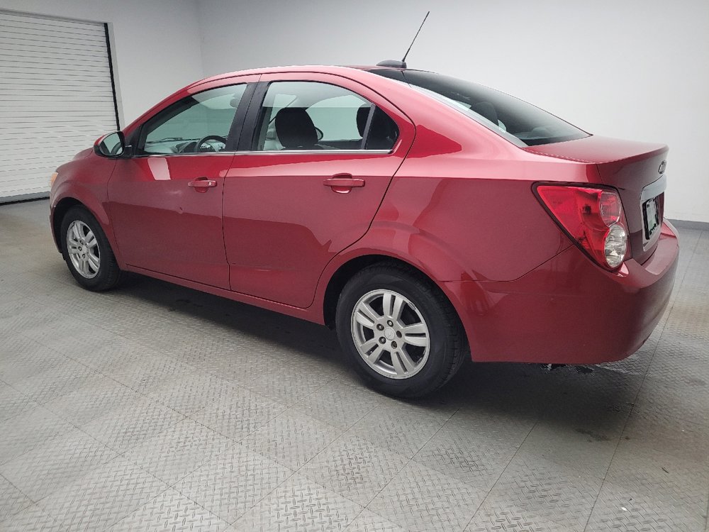 Used 2016 Chevrolet Sonic LT image 3