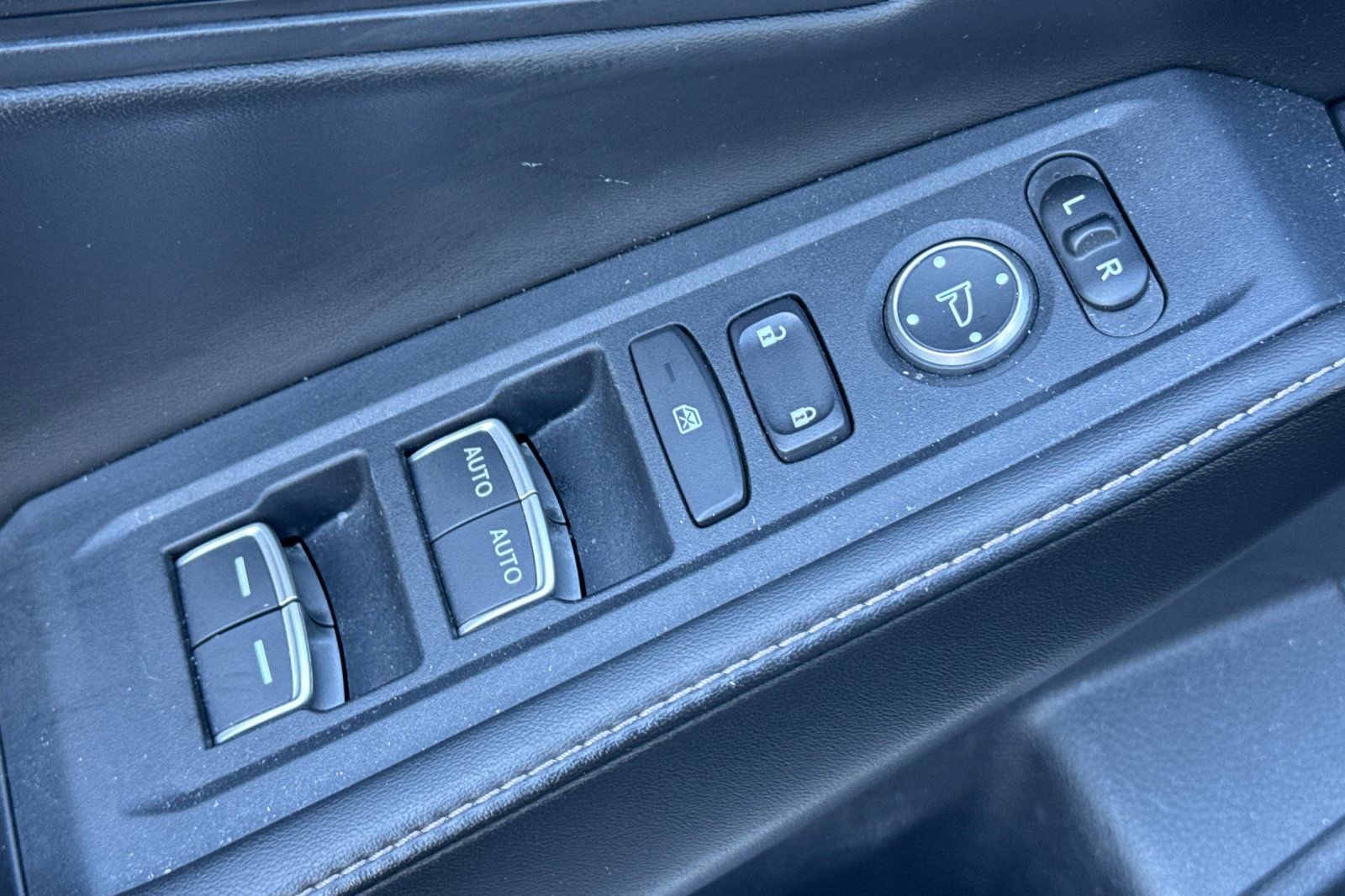 Used 2024 Honda Accord Sport image 13