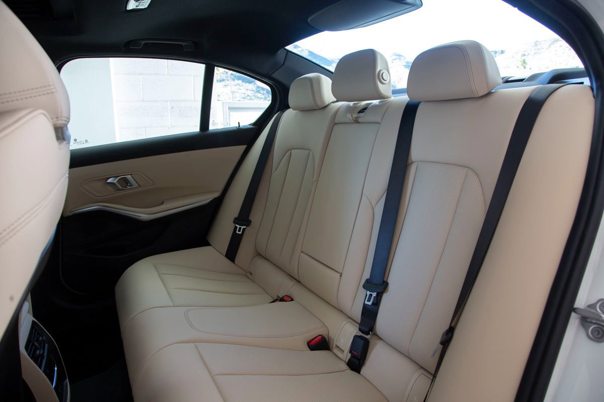 New 2026 BMW 330i Sedan image 20