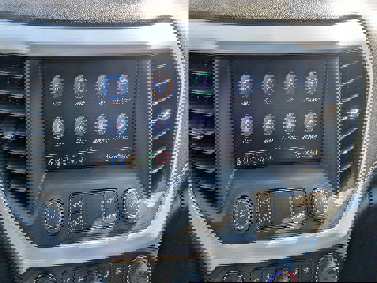 Certified 2023 GMC Acadia SLE w/ Driver Convenience Package image 28