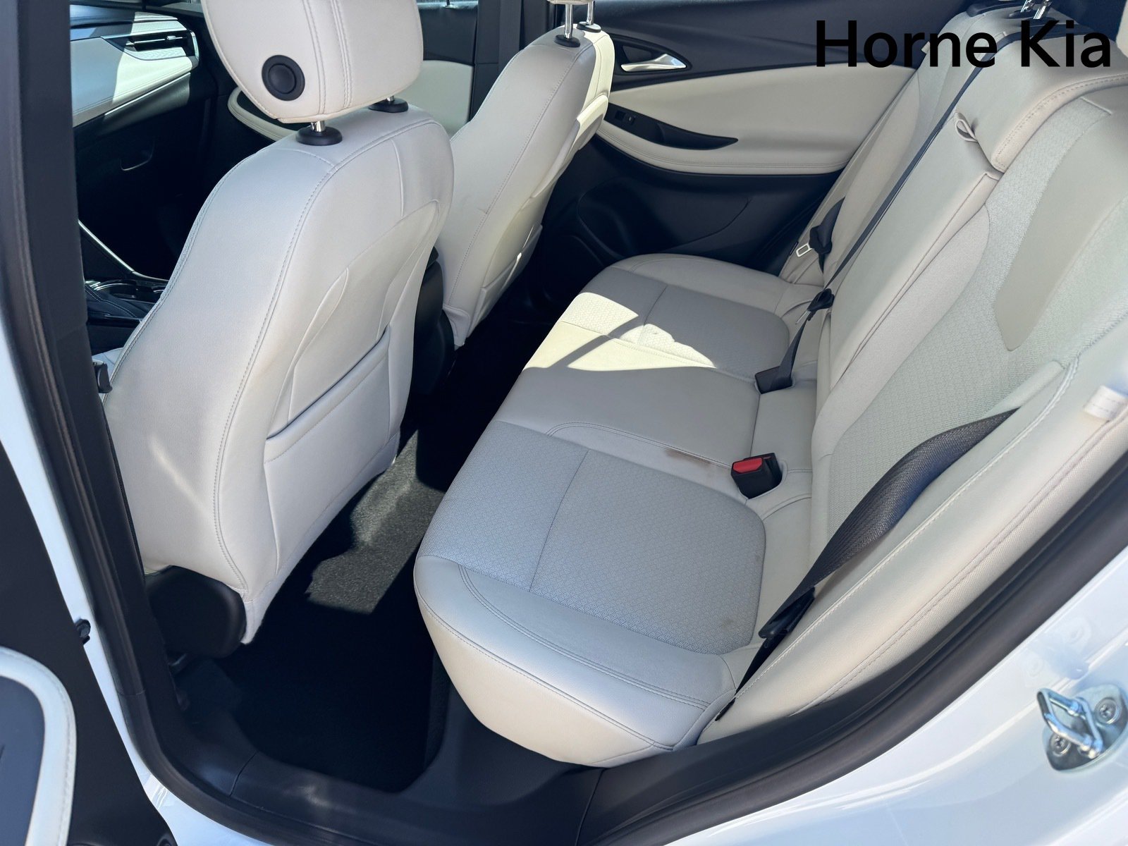 Used 2024 Buick Encore GX Preferred w/ Comfort Package FWD image 12