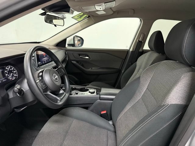 Used 2023 Nissan Rogue SV AWD/4WD image 14