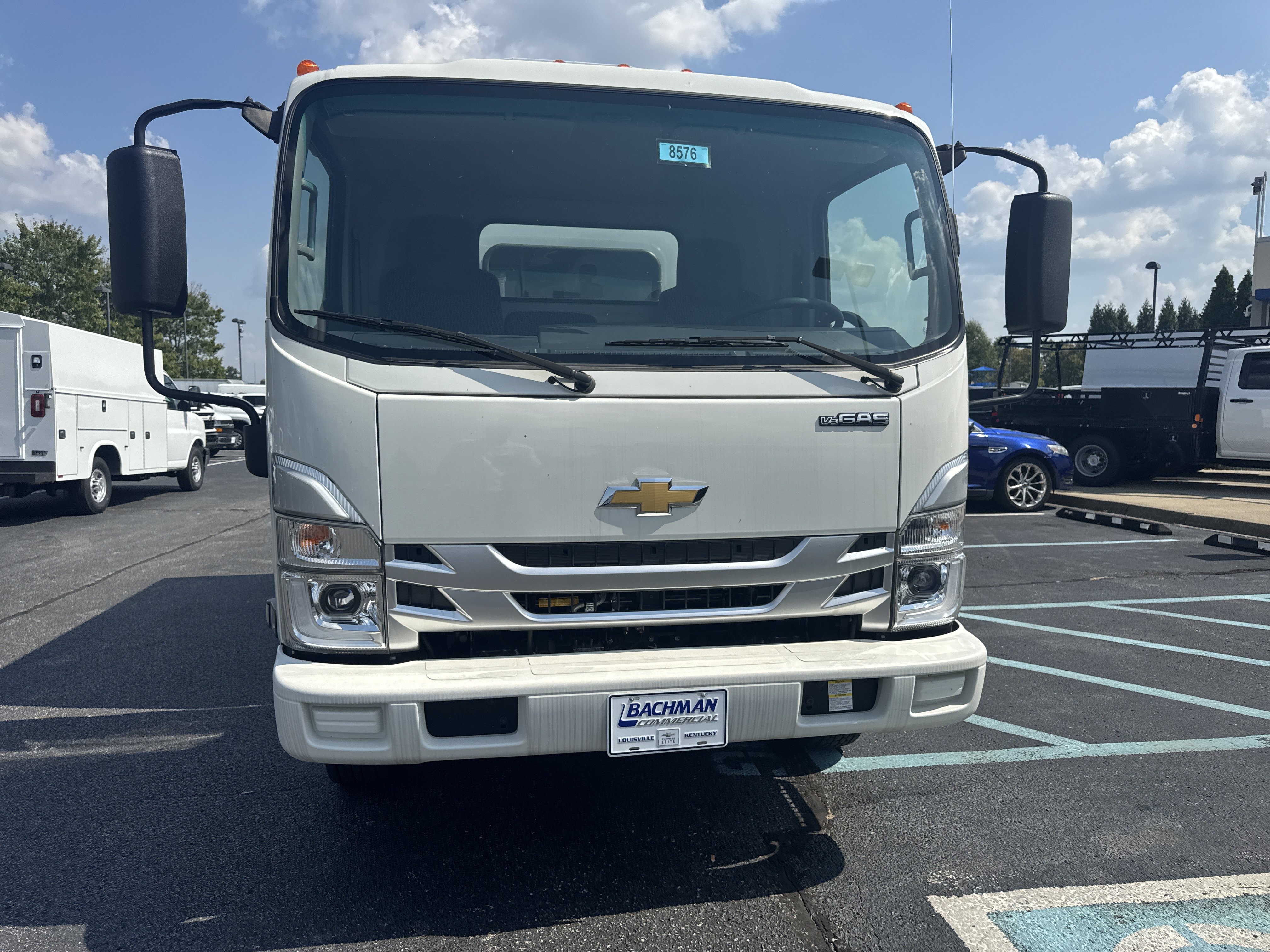 Used 2024 Chevrolet Low Cab Forward RWD image 18