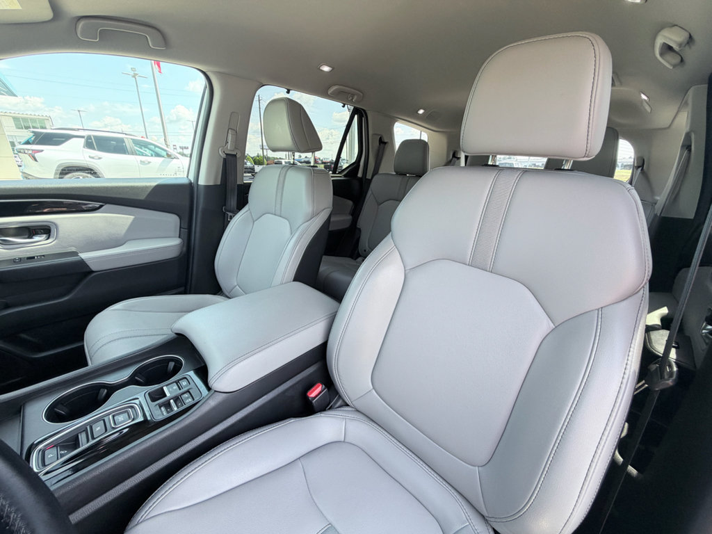 Used 2025 Honda Pilot EX-L image 22