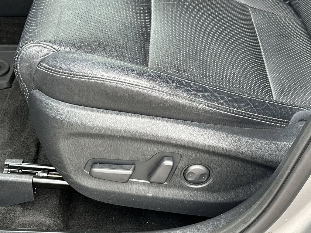 Used 2021 Kia Sportage EX w/ EX Technology Package FWD image 16