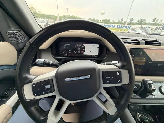 Used 2022 Land Rover Defender 110 SE AWD/4WD image 26