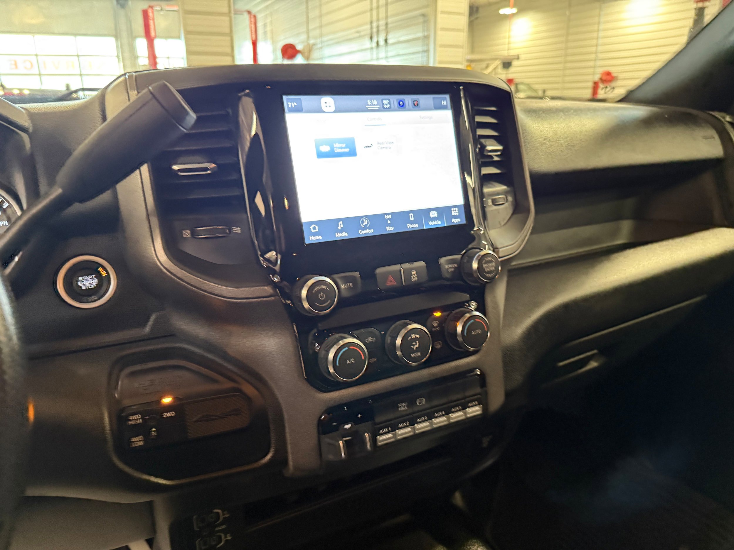 Used 2022 RAM 5500 Tradesman w/ Max Tow Package AWD/4WD image 44
