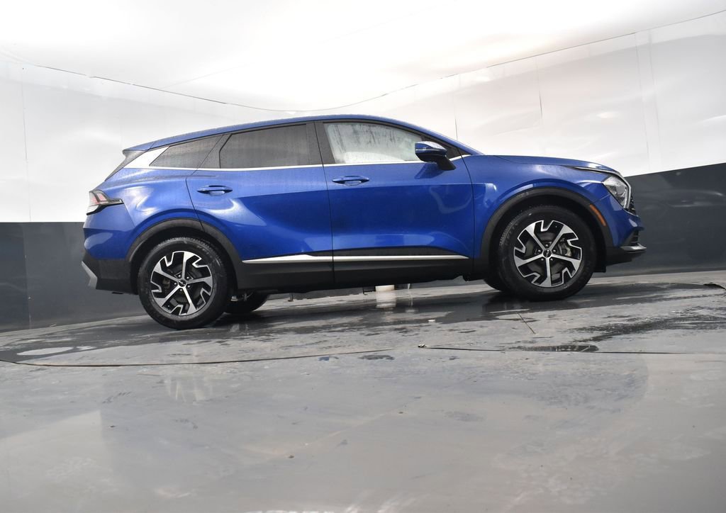 Certified 2023 Kia Sportage EX image 24