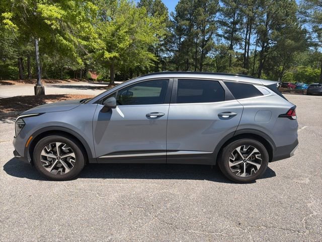 Used 2025 Kia Sportage EX w/ Premium Package FWD image 2