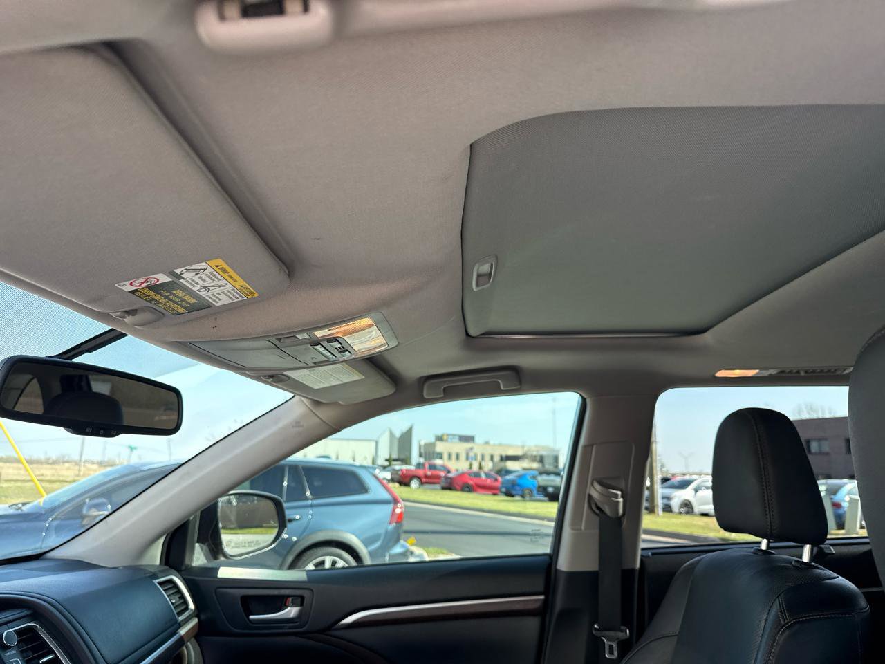 Used 2014 Toyota Highlander Limited image 38