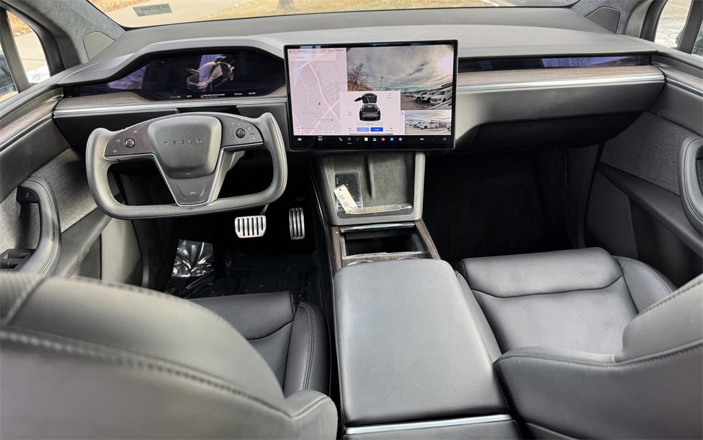 Used 2022 Tesla Model X image 27