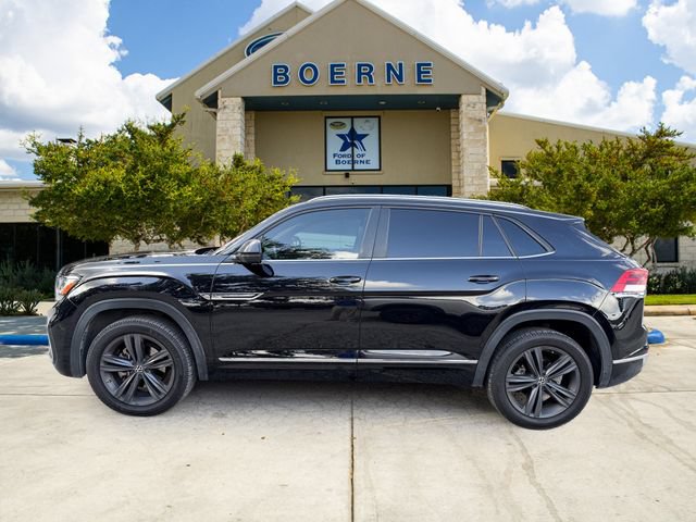 Used 2020 Volkswagen Atlas Cross Sport SE w/ Panoramic Sunroof Package FWD video 2