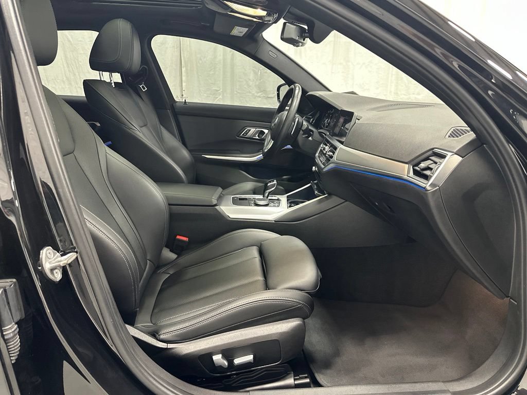 Used 2022 BMW 330i xDrive Sedan AWD/4WD image 57