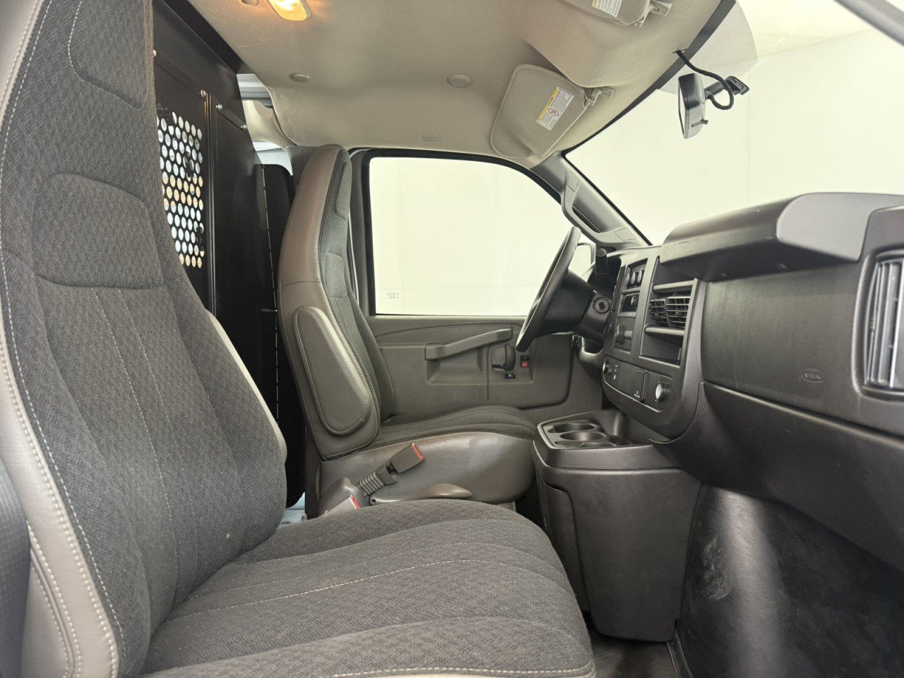 Used 2025 Chevrolet Express 2500 w/ Driver Convenience Package RWD image 10