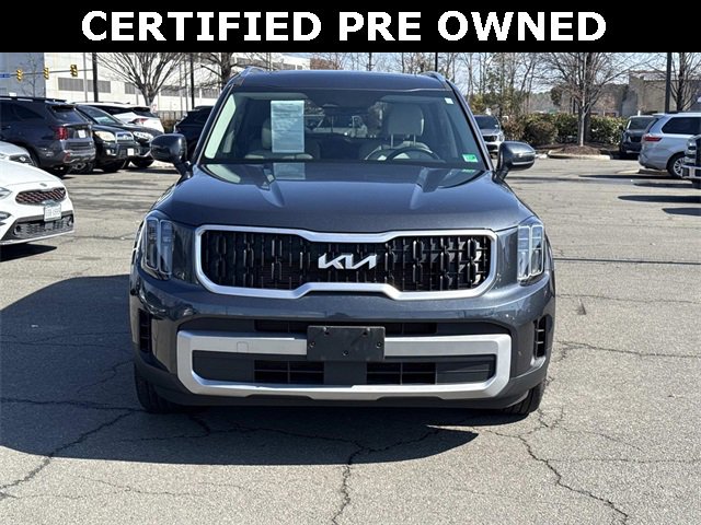 Used 2023 Kia Telluride EX w/ EX Captain's Chair Package image 6