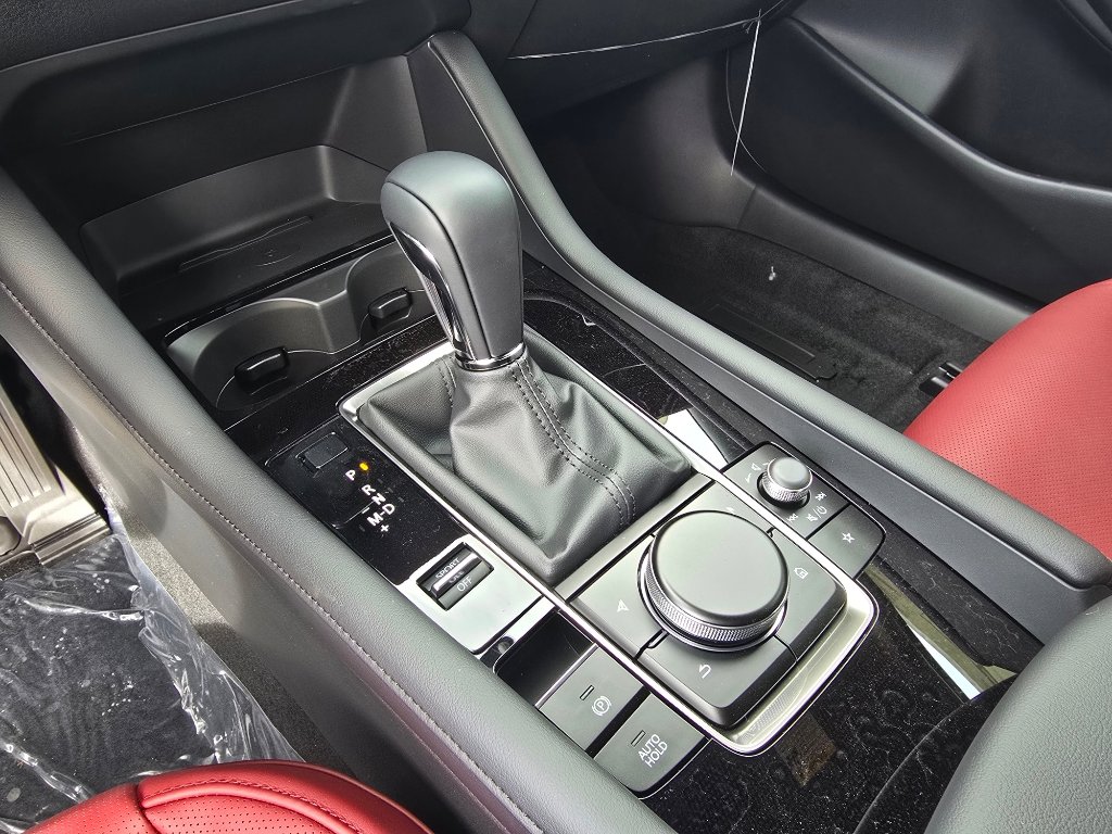 New 2026 MAZDA MAZDA3 Hatchback w/ Appearance Package image 20