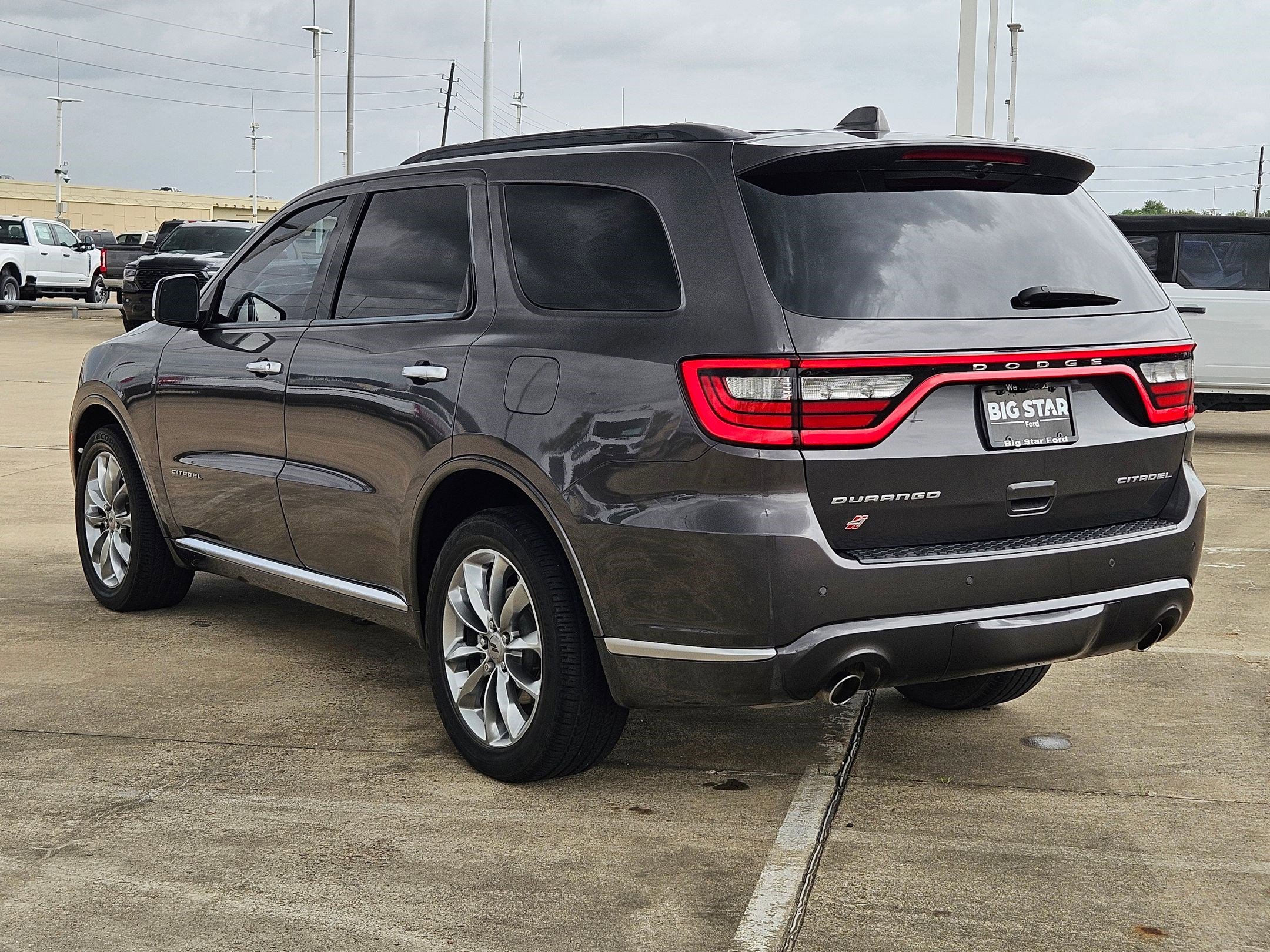 Used 2021 Dodge Durango Citadel w/ Premium Entertainment Group image 6