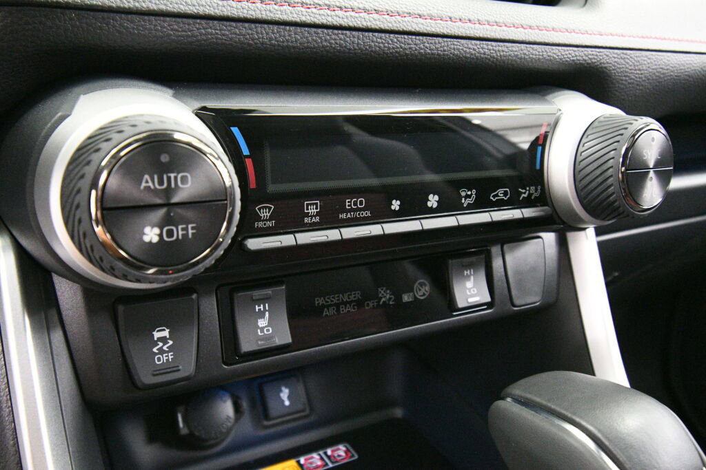 Used 2022 Toyota RAV4 XSE image 26