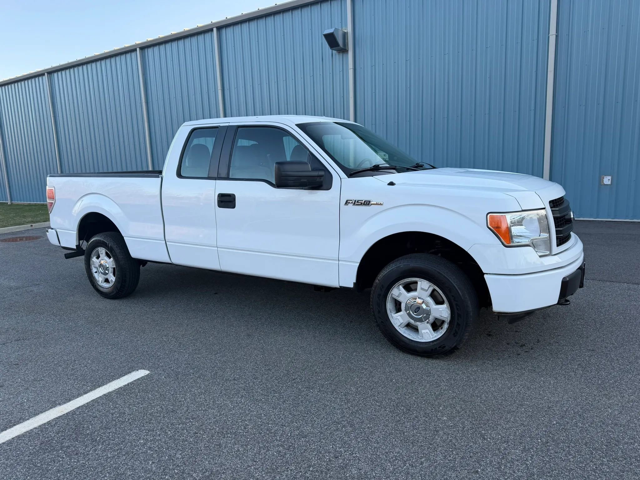Used 2014 Ford F150 STX w/ Trailer Tow Package image 10