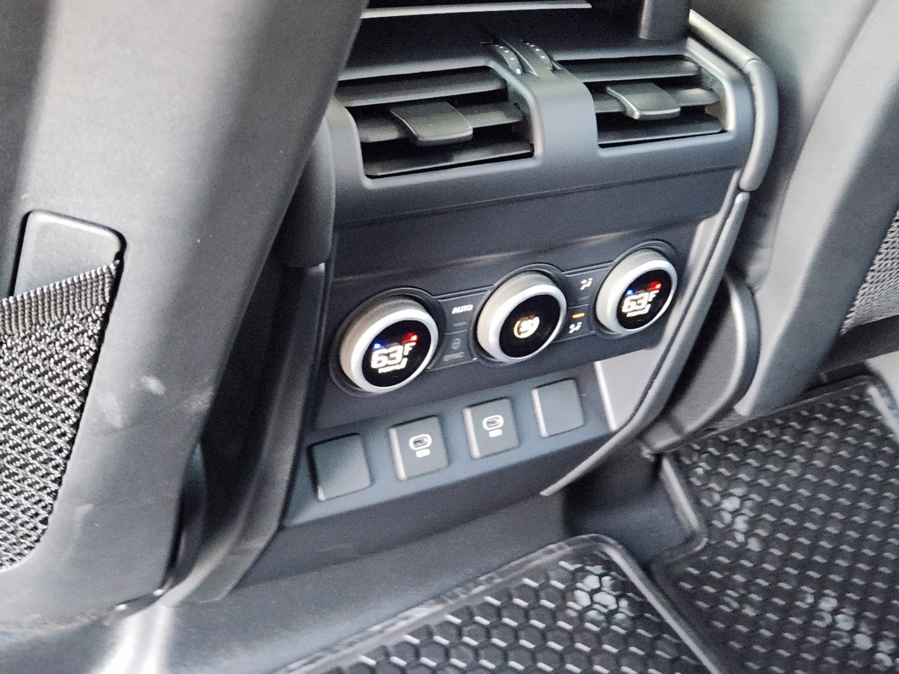 New 2025 Land Rover Defender 110 X-Dynamic SE AWD/4WD image 24
