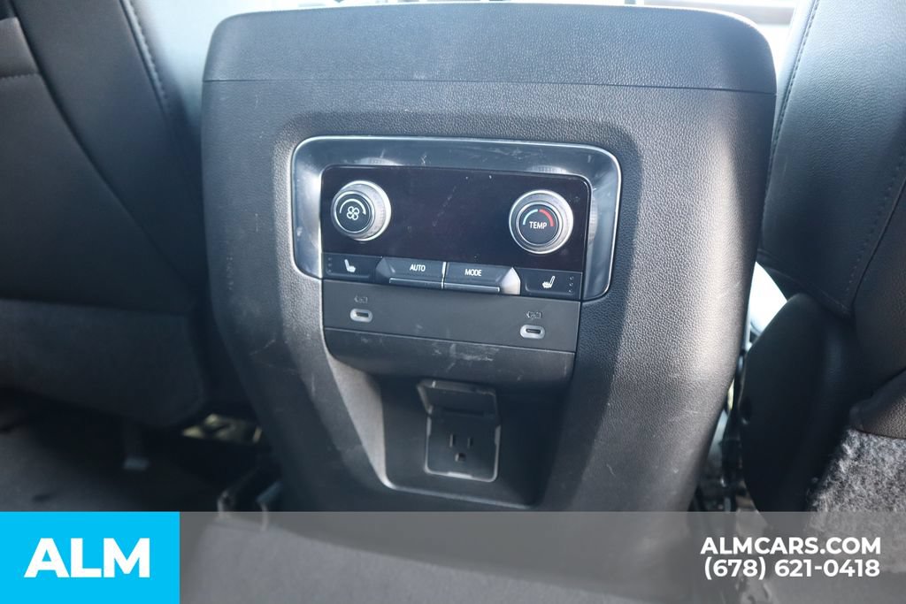 Used 2022 Chevrolet Tahoe Z71 w/ Z71 Off-Road Package AWD/4WD image 26
