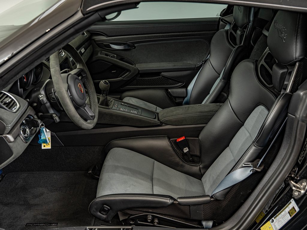 Certified 2025 Porsche 718 Boxster Spyder RS image 5