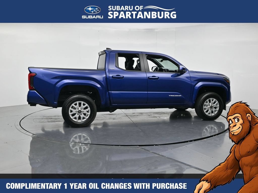 Used 2025 Toyota Tacoma SR5 RWD video 2