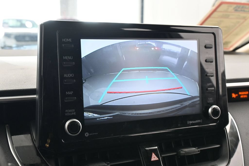 Used 2022 Toyota Corolla LE FWD image 18