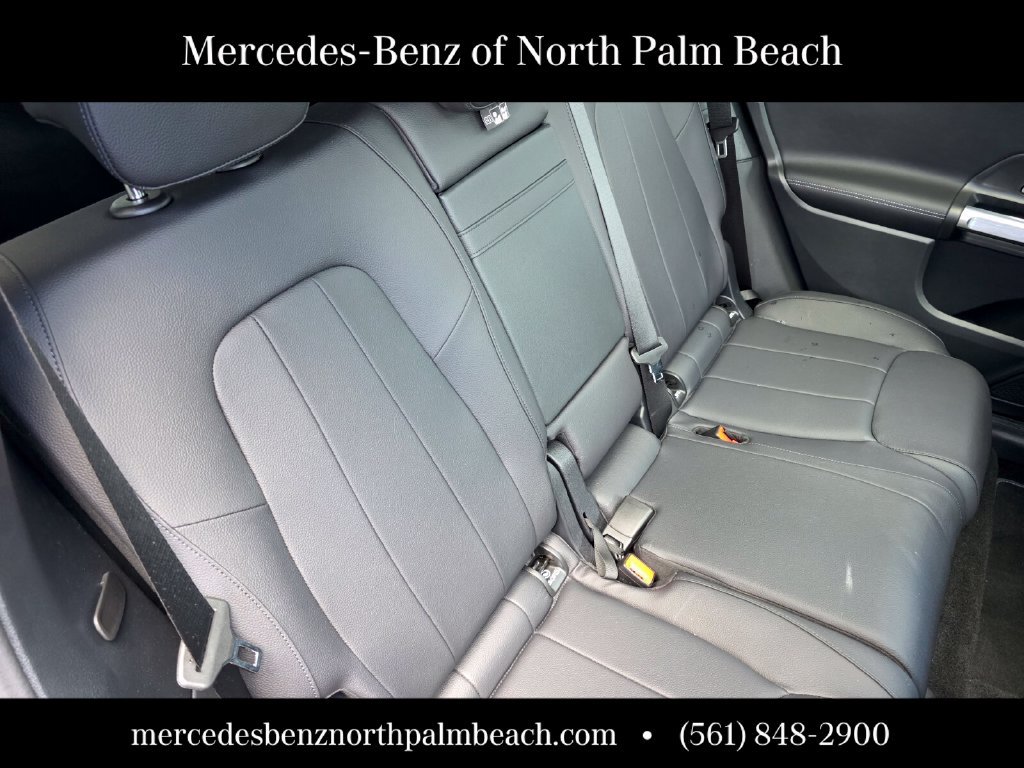 Used 2026 Mercedes-Benz GLB 250 image 27