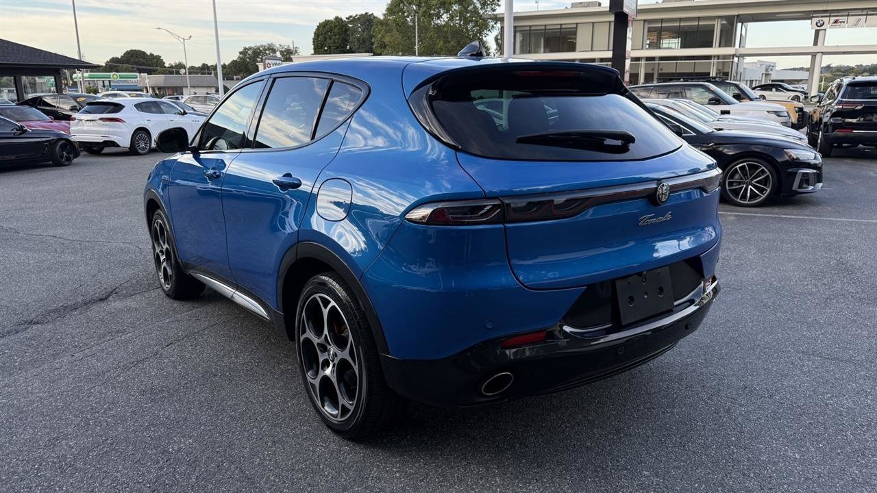 Used 2024 Alfa Romeo Tonale Veloce AWD/4WD image 13