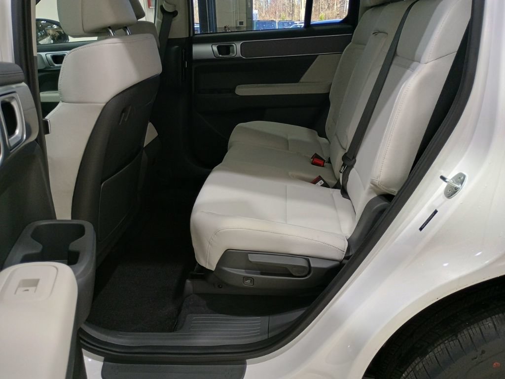 New 2026 Hyundai Santa Fe SE AWD/4WD image 25