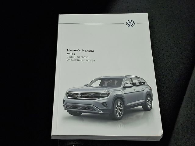Used 2023 Volkswagen Atlas SE w/ Black Wheel Package image 26