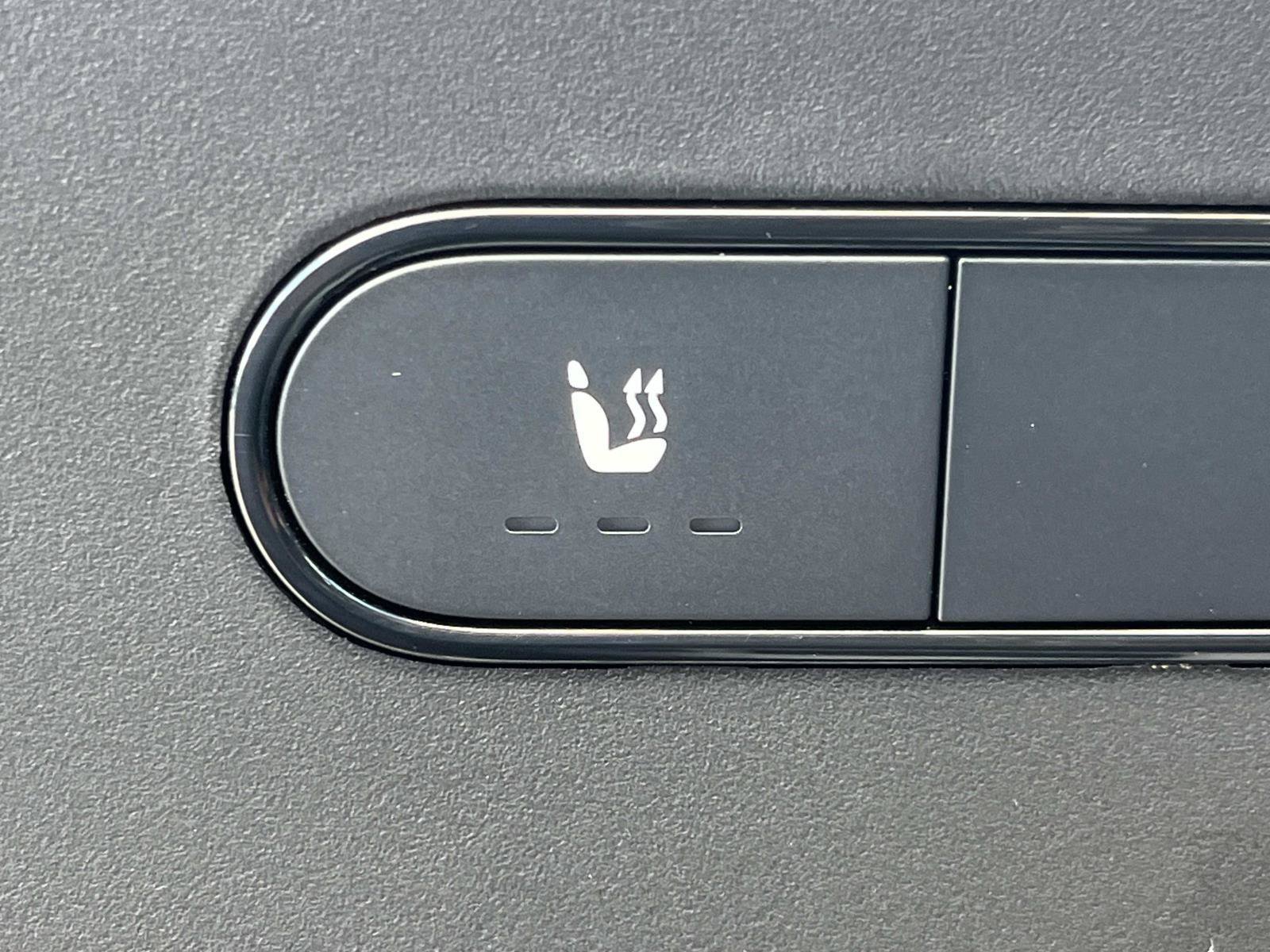 Used 2024 Mercedes-Benz Sprinter 2500 image 22