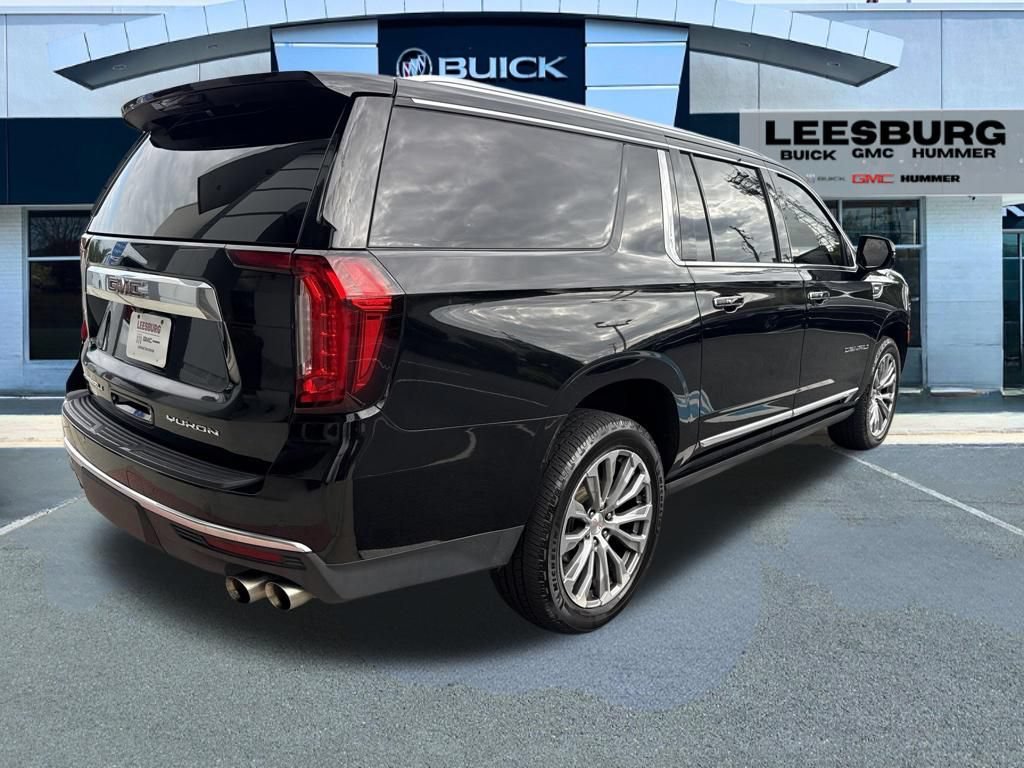 Used 2021 GMC Yukon XL Denali w/ Denali Premium Package AWD/4WD image 7