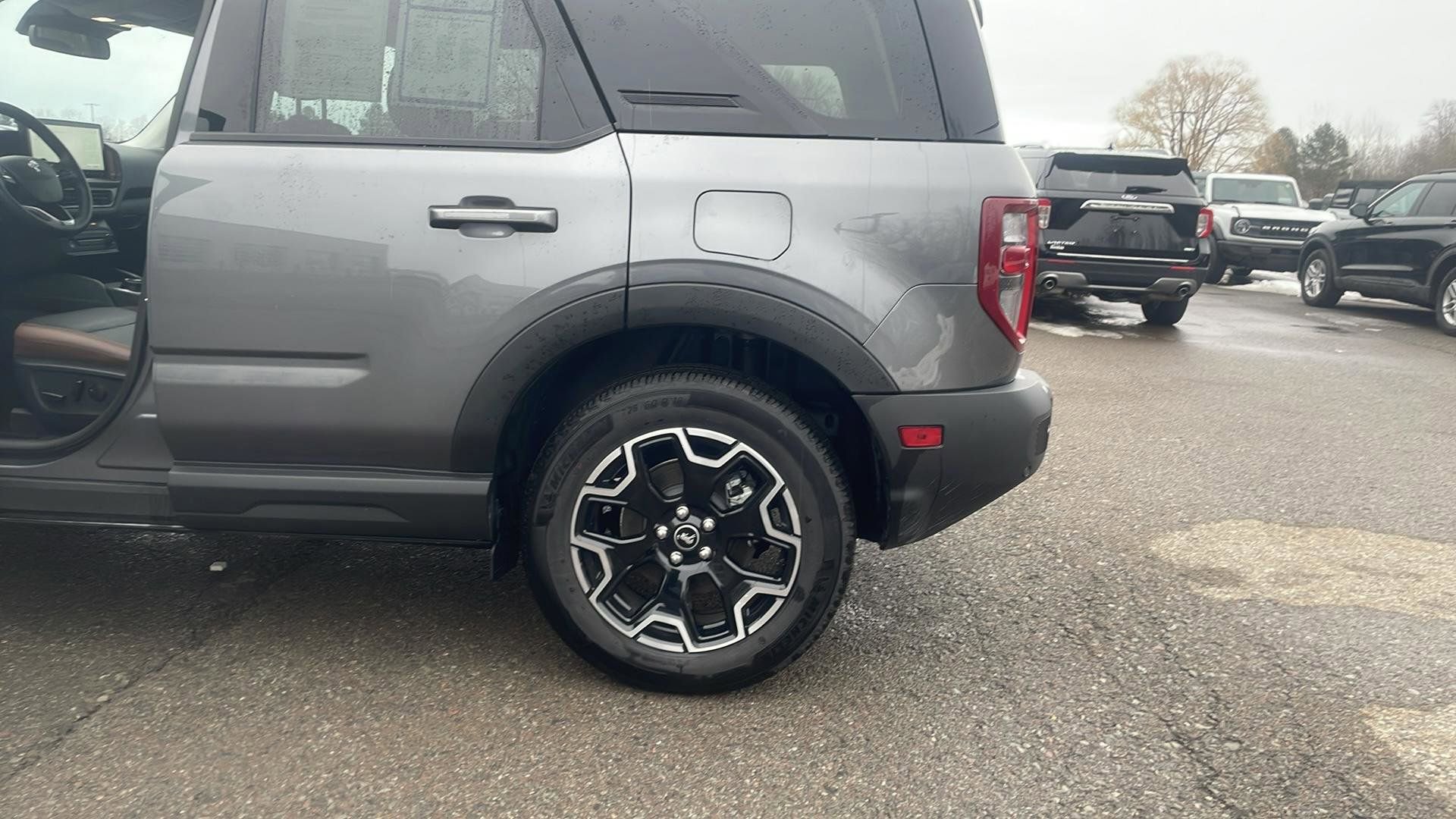 Certified 2025 Ford Bronco Sport Outer Banks w/ Outer Banks Tech Package+ image 26