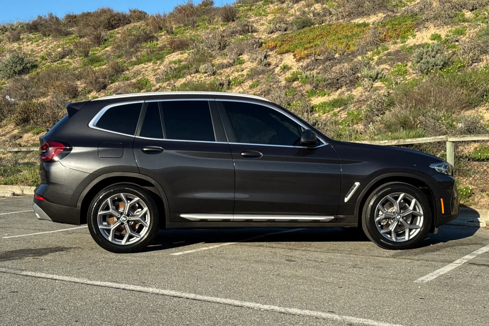 Used 2023 BMW X3 sDrive30i w/ Premium Package RWD image 7