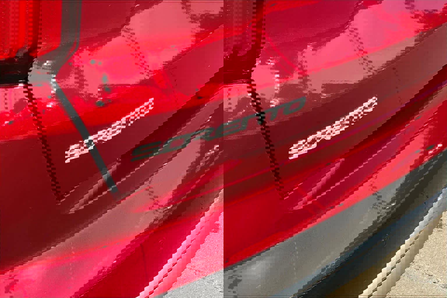 Used 2023 Kia Sorento SX image 9