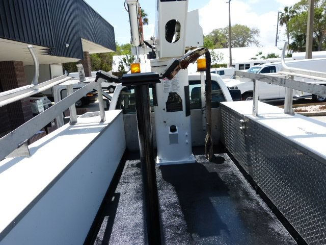 Used 2012 Ford F550 2WD Regular Cab Super Duty w/ Payload Upgrade Pkg image 30