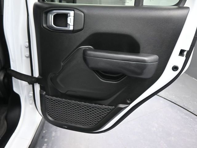 Used 2025 Jeep Gladiator Sport image 37