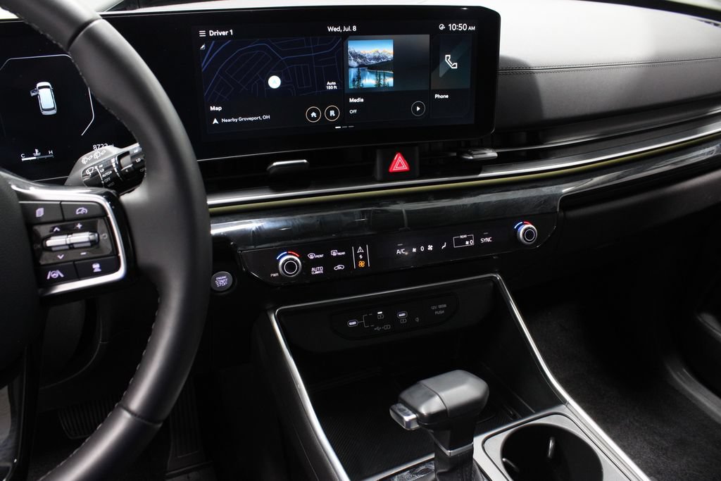 Used 2025 Kia Carnival SX Prestige FWD image 35