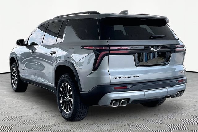 Used 2026 Chevrolet Traverse Z71 w/ Enhanced Driving Package AWD/4WD image 4