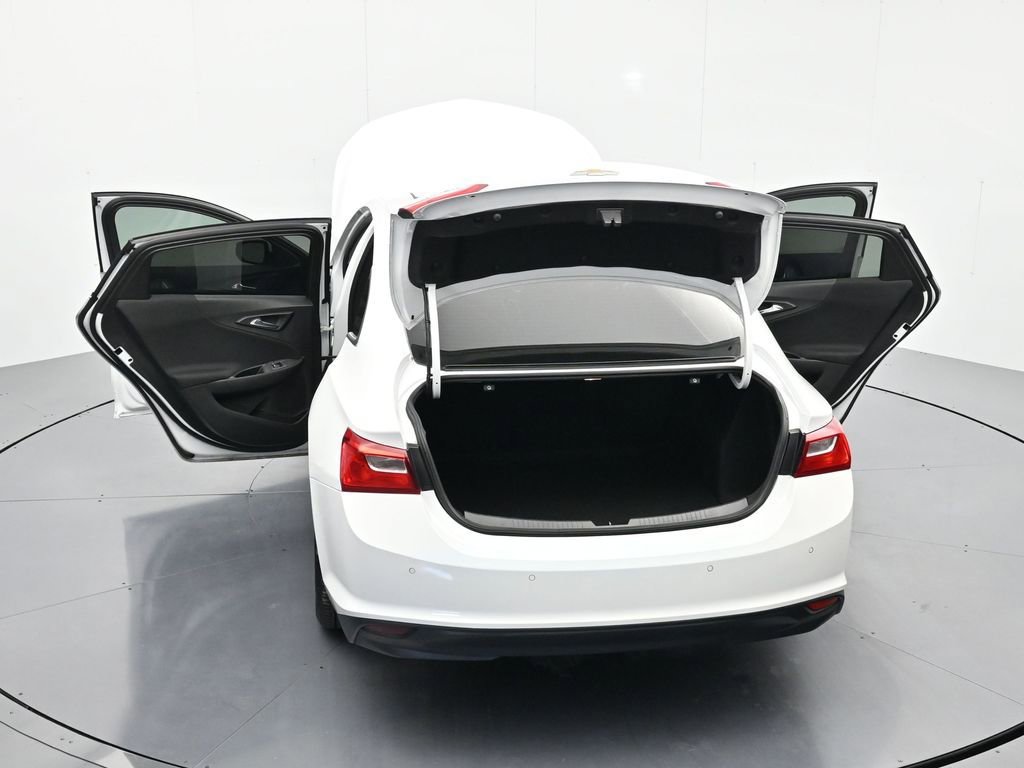 Used 2024 Chevrolet Malibu LT FWD image 45