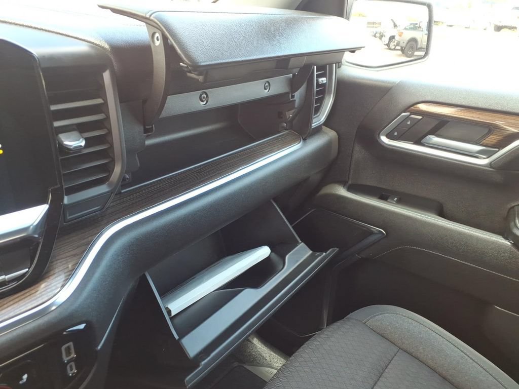 Used 2023 Chevrolet Silverado 1500 LT w/ Protection Package RWD image 31