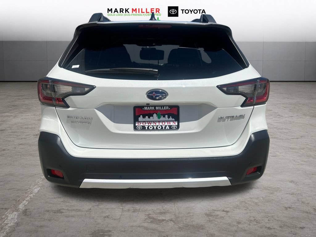 Used 2023 Subaru Outback Limited AWD/4WD image 4