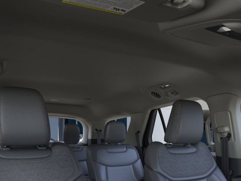 New 2025 Ford Explorer Active w/ Active Comfort Package image 22