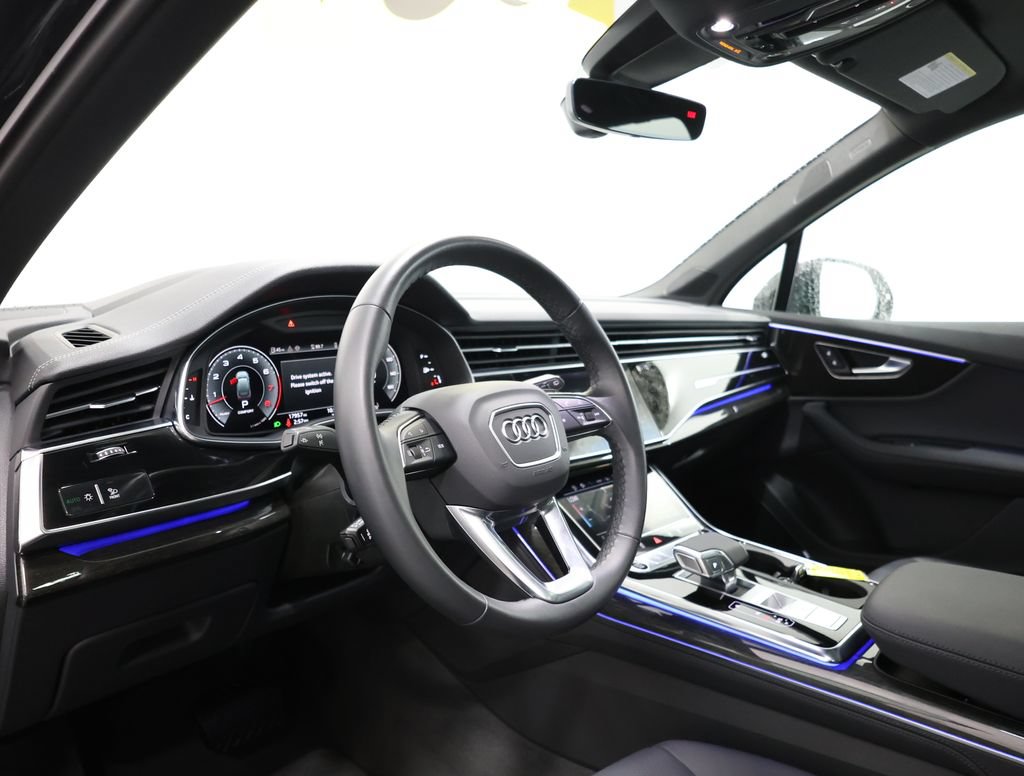 Certified 2024 Audi Q7 3.0T Prestige AWD/4WD image 15
