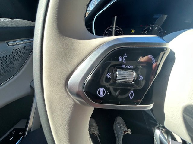 New 2025 Jaguar F-PACE R-Dynamic S image 27